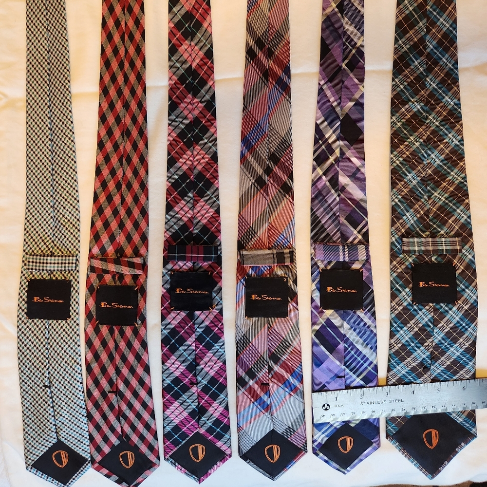 Assorted ties - Picture 12 of 16